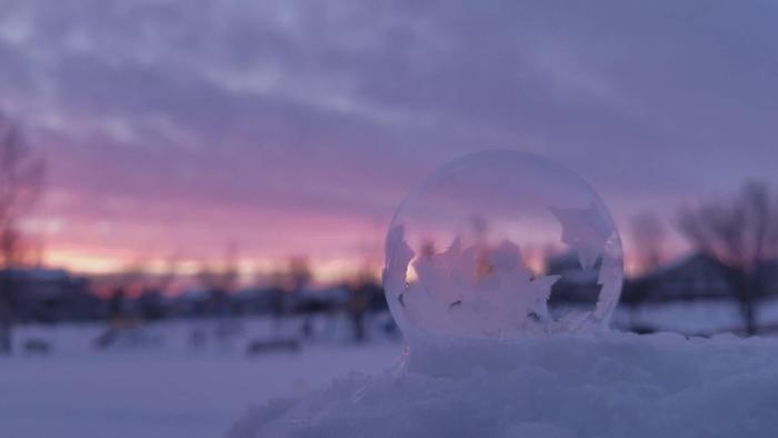 Frozen Bubbles In Cold Weather